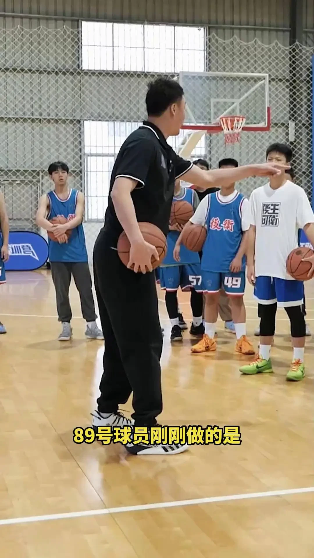 青少年篮球运动员体能训练特征包括_2